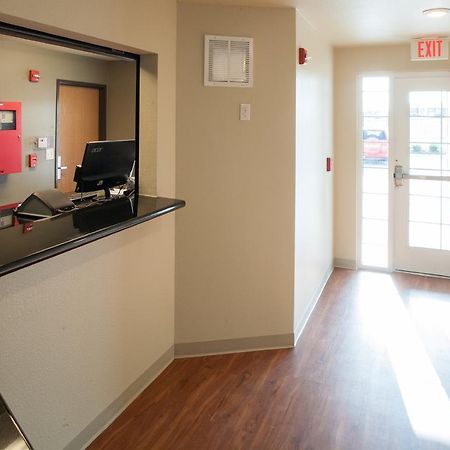Woodspring Suites Топика Экстерьер фото