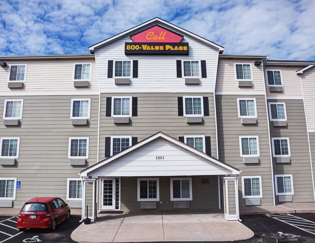 Woodspring Suites Топика Экстерьер фото
