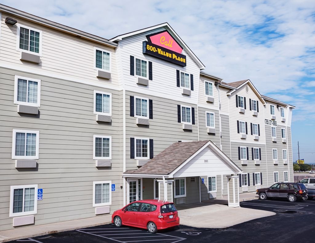 Woodspring Suites Топика Экстерьер фото